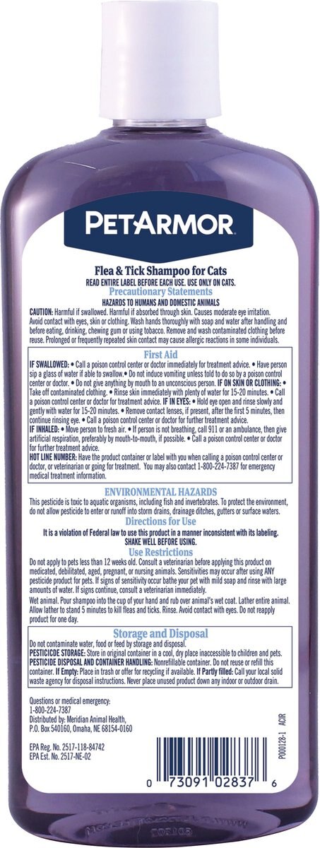 PetArmor Coconut Berry Scented Flea & Tick Shampoo for Cats, 12-fl oz bottle
