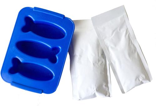 Show full view: PetCakes Holiday Cheese Flavored Cake Kit Cat Treats, 5-oz bag slide 5 of 6