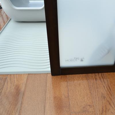 Show full view: PetFusion Modest Cat Litter Box Privacy Screen, Brown, Large slide 6 of 9