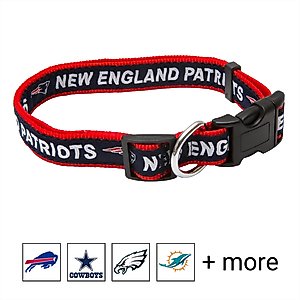 Pets First NFL Nylon Dog Collar, New England Patriots, Small: 8 to 12-in neck, 3/8-in wide