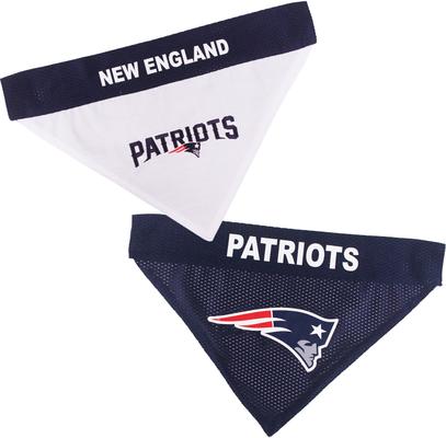 Show full view: Pets First NFL Reversible Dog & Cat Bandana, New England Patriots, Large/X-Large slide 3 of 6