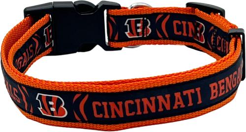 Show full view: Pets First Satin Nylon Standard Dog Collar, Cincinnati Bengals, Medium: 10 to 16-in neck, 5/8-in wide slide 2 of 6