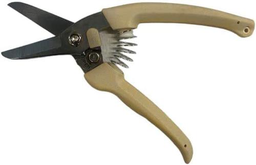 Show full view: Piggy Poo and Crew Pig Hoof Trimmers slide 2 of 4