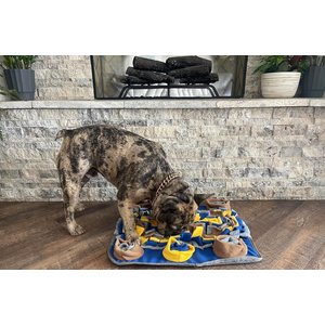 Piggy Poo and Crew Pig Snuffle Mat, 18 x 20-in