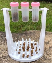 Piggy Poo and Crew Slow Feeder Pet Game, Pink slide 2 of 2
