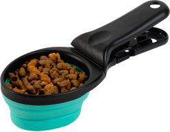 Pounce + Fetch 2 in 1 Collapsible Pet Food Scoop with Detachable Bag Clip, 1 cup slide 1 of 9
