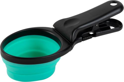 Show full view: Pounce + Fetch 2 in 1 Collapsible Pet Food Scoop with Detachable Bag Clip, 1 cup slide 4 of 10
