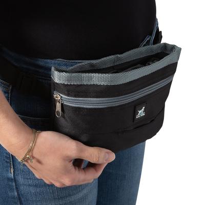 Show full view: Pounce + Fetch Treat & Training Waist Pouch slide 9 of 10