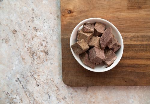 Show full view: Pupford Beef Heart Freeze-Dried Limited Ingredient Dog Treats, 5-oz bag slide 7 of 9