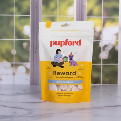Show full view: Pupford Reward Banana Chips Natural Freeze-Dried Dog Treats, 6-oz bag slide 6 of 7