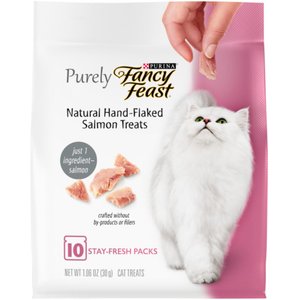 Purina Fancy Feast Purely Natural Hand-Flaked Salmon Soft Cat Treat, 10 count