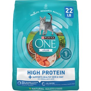 Purina ONE Plus Skin & Coat Health Formula Natural Salmon & Ocean Whitefish High Protein Dry Cat Food, 22-lb bag