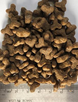 Show full view: Regal Pet Foods Lean Recipe Dry Cat Food, 4-lb bag slide 5 of 7