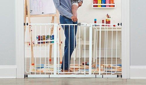 Show full view: Regalo Pet Products Extra Wide Walk-Through Dog Gate, 30-in slide 6 of 8