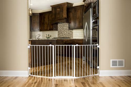 Show full view: Regalo Pet Products Flexi Extra Wide Configurable Walk-Through Dog Gate, 30-in slide 4 of 5