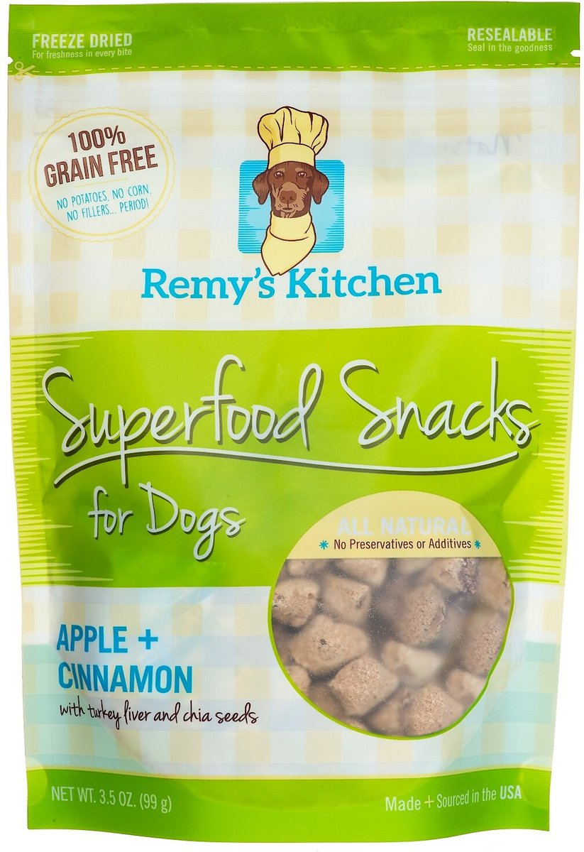 Remy's Kitchen Superfood Snacks Apple & Cinnamon Flavor Grain-Free Freeze-Dried Dog Treats, 3.5-oz bag