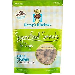 Remy's Kitchen Superfood Snacks Apple & Cinnamon Flavor Grain-Free Freeze-Dried Dog Treats, 3.5-oz bag
