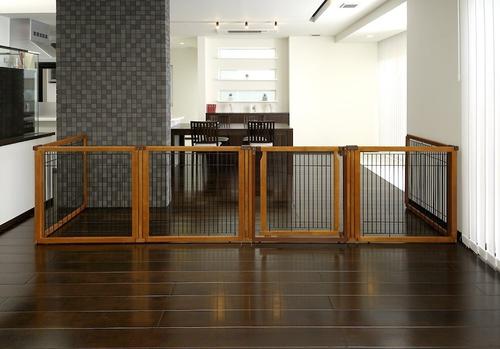 Show full view: Richell 6-Panel Convertible Elite Dog & Cat Gate, Brown slide 3 of 12