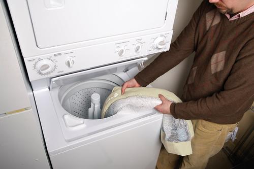 Show full view: Safety 1st Wide Doorways Fabric Pet Gate slide 5 of 8