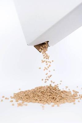 Show full view: Small Pet Select Premium Pine Pelleted 100% All Natural Pellet Non-Clumping Non-Tracking Low Dust Cat Litter, 40-lb box slide 9 of 10