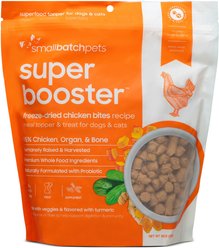 Smallbatch Pets Super Booster Chicken Bites Grain-Free Adult Freeze-Dried Dog & Cat Treats, 18-oz bag