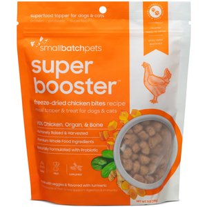 Smallbatch Pets Super Booster Chicken Bites Grain-Free Adult Freeze-Dried Dog & Cat Treats, 7-oz bag