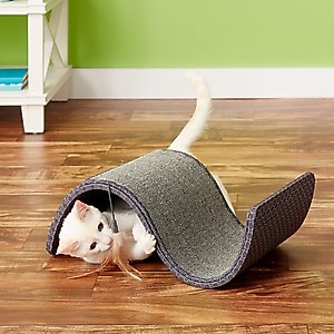SmartyKat Scratch Scroll Sisal & Carpet Curled Cat Scratcher with Feather Toy, Color Varies