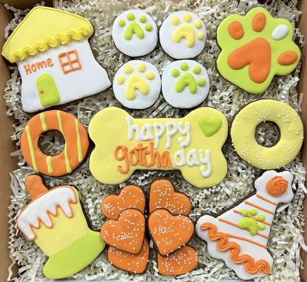 Show full view: Snaks 5th Avenchew Happy Gotcha Day Box Dog Treats slide 4 of 5