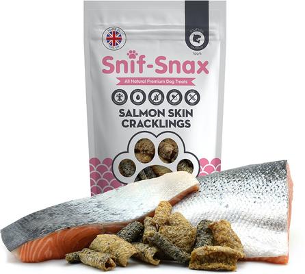 Show full view: Snif-Snax Smoked Salmon Skin Cracklings Dog Treats, 1.5-oz bag slide 6 of 8