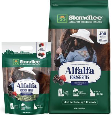 Show full view: Standlee Forage Bites Alfalfa Very Berry Horse Treats, 25-lb bag slide 3 of 4