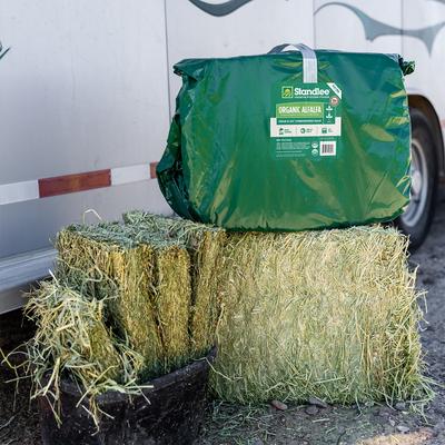 Show full view: Standlee Premium Western Forage Organic Alfalfa Grab & Go Compressed Hay Bale Horse Feed, 50-lb bag slide 6 of 10