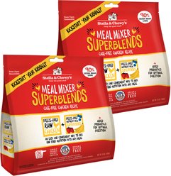 Stella & Chewy's SuperBlends Cage-Free Chicken Recipe Meal Mixers Freeze-Dried Raw Dog Food Topper, 32-oz bundle