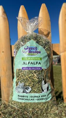Show full view: Sweet Meadow Farm Alfalfa Hay Small Pet Food, 24-oz bag slide 2 of 9