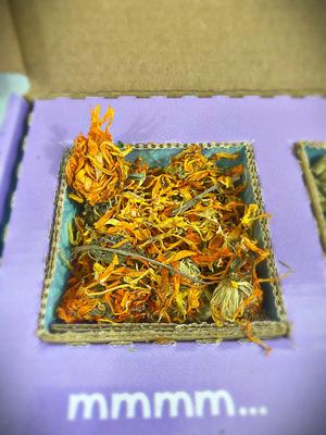 Show full view: Sweet Meadow Farm Bunny Bento Box Western Timothy, Papaya & Marigold Small Pet Treat, 10-oz box slide 4 of 8