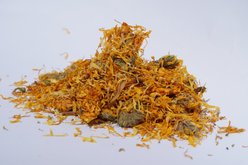 Sweet Meadow Farm Marigold Herb Small Pet Treats, 1.3-oz bag slide 2 of 7
