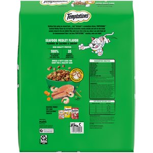 Temptations Adult Seafood Medley Flavor Dry Cat Food, 13.5-lb bag
