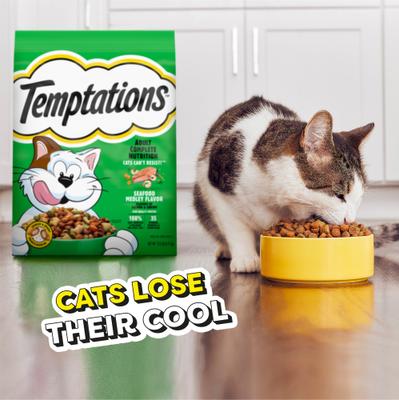 Show full view: Temptations Adult Seafood Medley Flavor Dry Cat Food, 20-lb bag slide 9 of 11