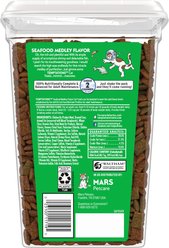 Temptations Classic Seafood Medley Flavor Soft & Crunchy Cat Treats, 30-oz tub slide 2 of 9