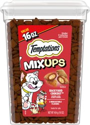 Temptations MixUps Backyard Cookout Flavor Soft & Crunchy Cat Treats, 16-oz tub
