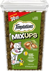 Temptations MixUps Catnip Fever Flavor Soft & Crunchy Cat Treats, 30-oz tub