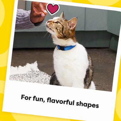 Show full view: Temptations ShakeUps Crustacean Celebration Lobster, Crab & Shrimp Flavor Soft & Crunchy Cat Treats, 5.29-oz bag slide 9 of 11