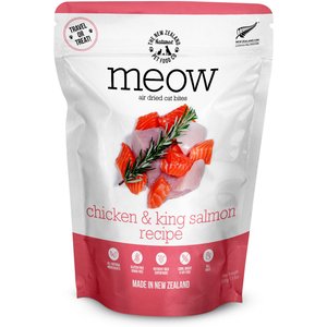The New Zealand Natural Pet Food Co. Meow Chicken & Salmon Air Dried Cat Food, 3.5-oz bag
