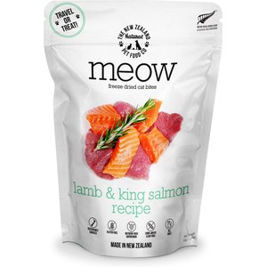 The New Zealand Natural Pet Food Co. Meow Lamb & King Salmon Grain-Free Freeze-Dried Cat Treats, 1.76-oz bag