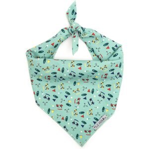 The Worthy Dog Golf Dog Bandana, Green, Large