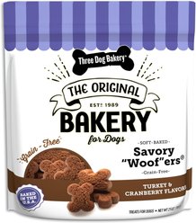 Three Dog Bakery Savory Woofers Grain-Free Turkey & Cranberry Dog Treats, 25-oz bag