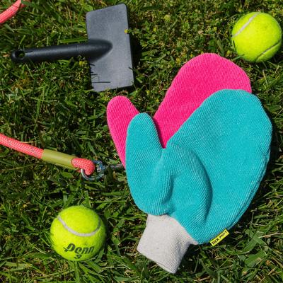 Show full view: TiCK MiTT Microfiber Tick Remover for Dogs & Cats, Blue slide 2 of 7