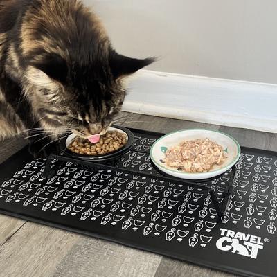 Show full view: Travel Cat The Nice & Tidy Food & Water Feeding Cat Placemat slide 3 of 6