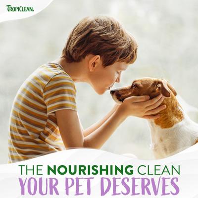 Show full view: TropiClean Deodorizing Perfume & Odor Eliminating Kiwi Blossom Scent Dog & Cat Spray, 8-fl oz bottle slide 9 of 12