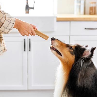Show full view: True Acre Foods Large Stuffed Bone Treats Meaty Middle Made with real Bacon, 6 count slide 8 of 10