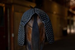 TuffRider 420D Kozy Komfort Two Stable Horse Blanket with Diamond Quilting, Black, 72-in slide 2 of 4